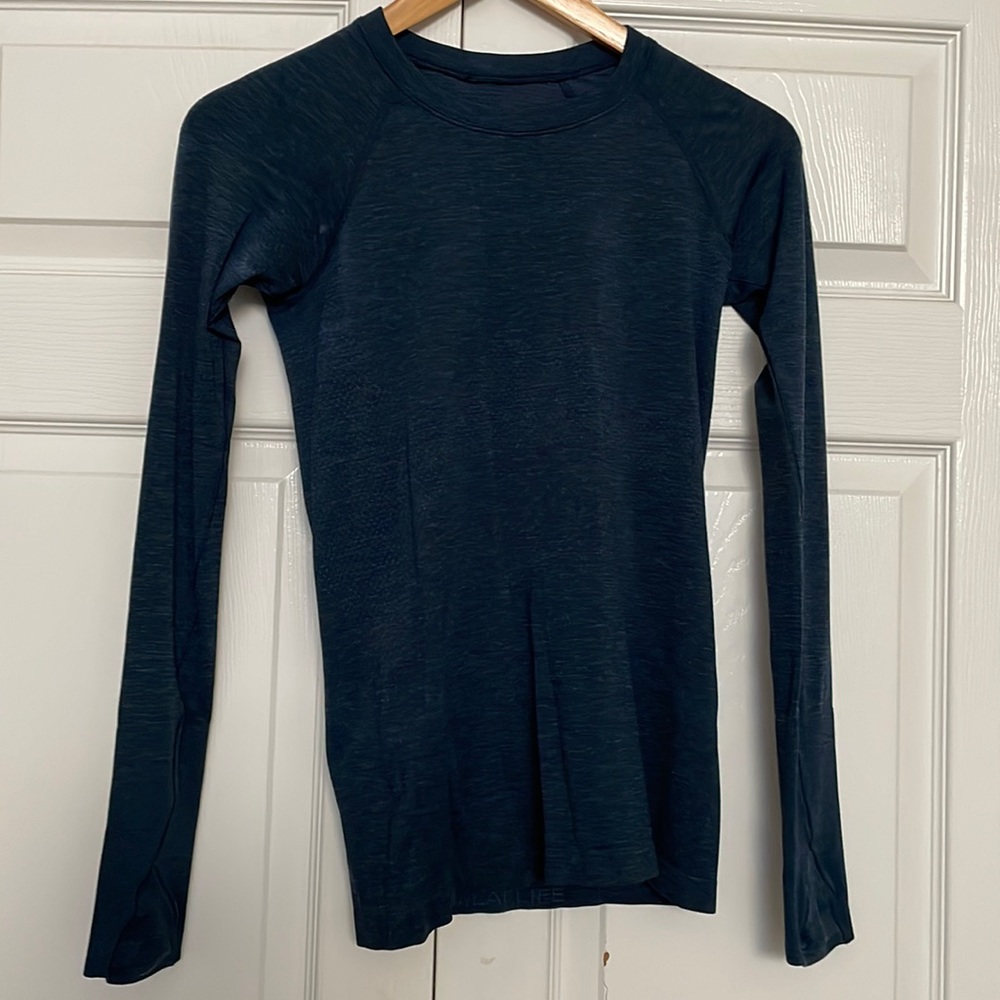 Lululemon Hold Tight Long Sleeve 4